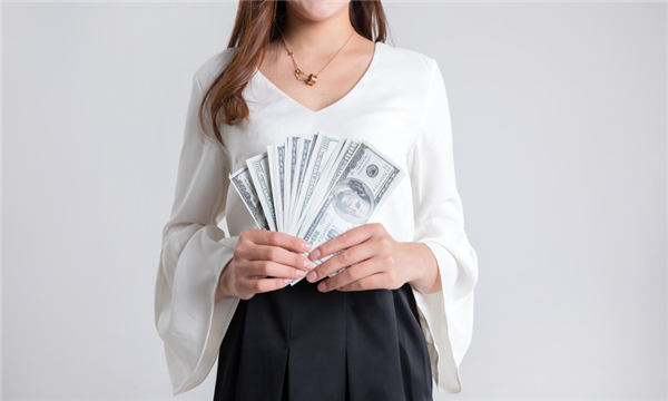 婚前财产婚后加名怎么分配