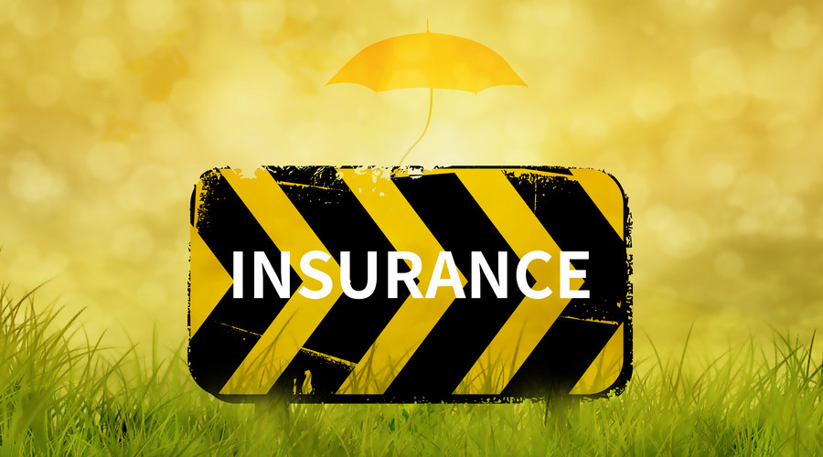 车辆超载，保险公司要赔付吗?