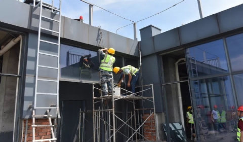 2019年南京最牛违建拆除 我国违法建筑可以强拆吗？