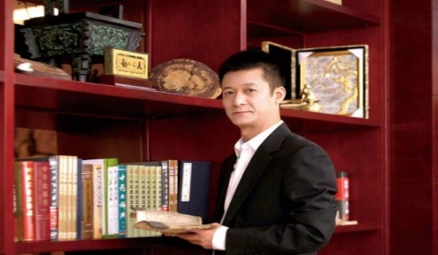 束昱辉被批准逮捕 组织领导传销活动罪最高量刑是几年?